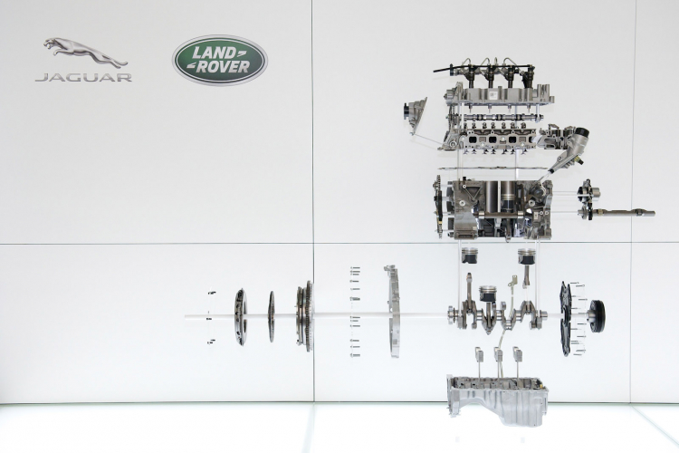 Nhà máy Jaguar Land Rover thất thủ, bị trộm gần 4 triệu đô động cơ