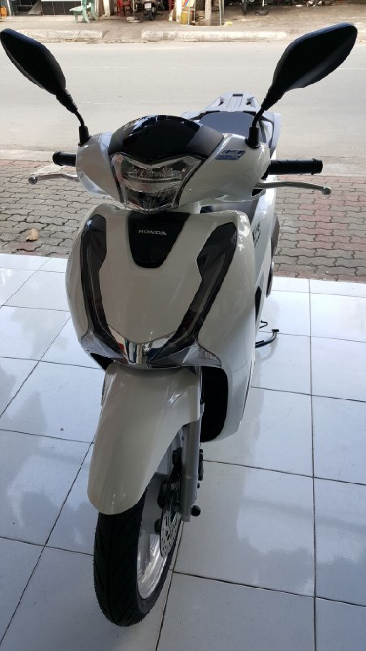 Honda SH150i 2017: Khi phải từ bỏ chiếc ô tô Honda SH150i 2017: Khi phải từ bỏ chiếc ô tô