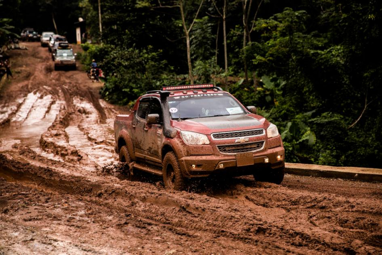 Đánh giá của thành viên Otosaigon về bán tải Chevrolet Colorado sau khi “cày” 82.000 km Đánh giá của thành viên Otosaigon về bán tải Chevrolet Colorado sau khi “cày” 82.000 km