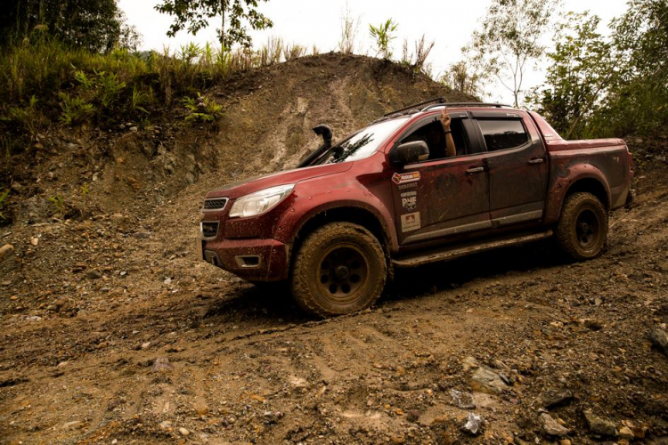 Đánh giá của thành viên Otosaigon về bán tải Chevrolet Colorado sau khi “cày” 82.000 km Đánh giá của thành viên Otosaigon về bán tải Chevrolet Colorado sau khi “cày” 82.000 km