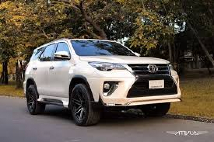 Ảnh chi tiết Toyota Fortuner V 4x2 AT giá 1,149 tỷ đồng