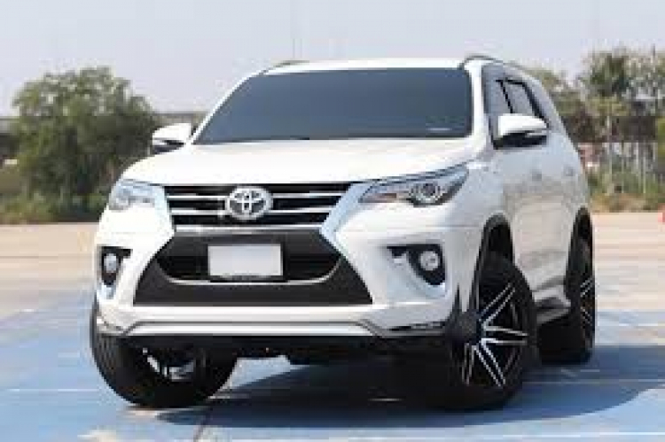 Ảnh chi tiết Toyota Fortuner V 4x2 AT giá 1,149 tỷ đồng