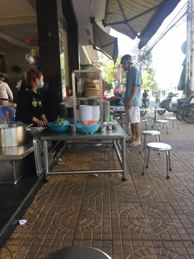 Nói về NƠI ĂN NGON ở SG và ... Nói về NƠI ĂN NGON ở SG và ...