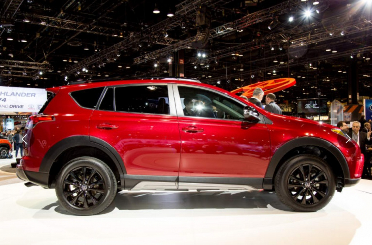 Toyota ra mắt Rav4 Adventure, đe doạ Honda CR-V Toyota ra mắt Rav4 Adventure, đe doạ Honda CR-V