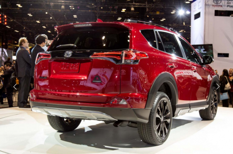 Toyota ra mắt Rav4 Adventure, đe doạ Honda CR-V Toyota ra mắt Rav4 Adventure, đe doạ Honda CR-V