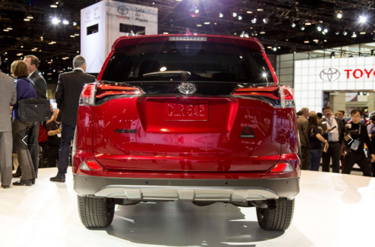 Toyota ra mắt Rav4 Adventure, đe doạ Honda CR-V Toyota ra mắt Rav4 Adventure, đe doạ Honda CR-V