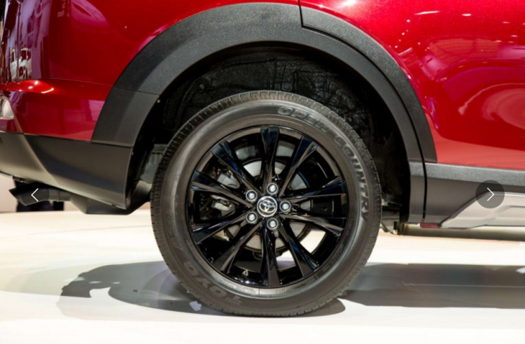 Toyota ra mắt Rav4 Adventure, đe doạ Honda CR-V Toyota ra mắt Rav4 Adventure, đe doạ Honda CR-V