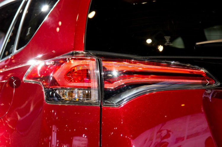 Toyota ra mắt Rav4 Adventure, đe doạ Honda CR-V Toyota ra mắt Rav4 Adventure, đe doạ Honda CR-V