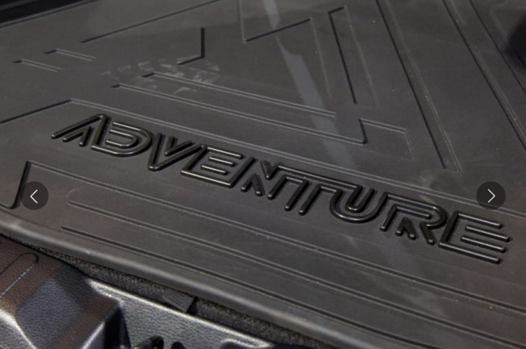 Toyota ra mắt Rav4 Adventure, đe doạ Honda CR-V Toyota ra mắt Rav4 Adventure, đe doạ Honda CR-V