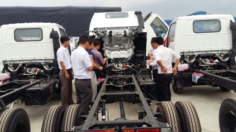 Bóc mẻ Dòng xe Trung quốc lắp ráp tại Việt Nam nhái thương hiệu Isuzu Nhật để lừa người tiêu dùng Bóc mẻ Dòng xe Trung quốc lắp ráp tại Việt Nam nhái thương hiệu Isuzu Nhật để lừa người tiêu dùng