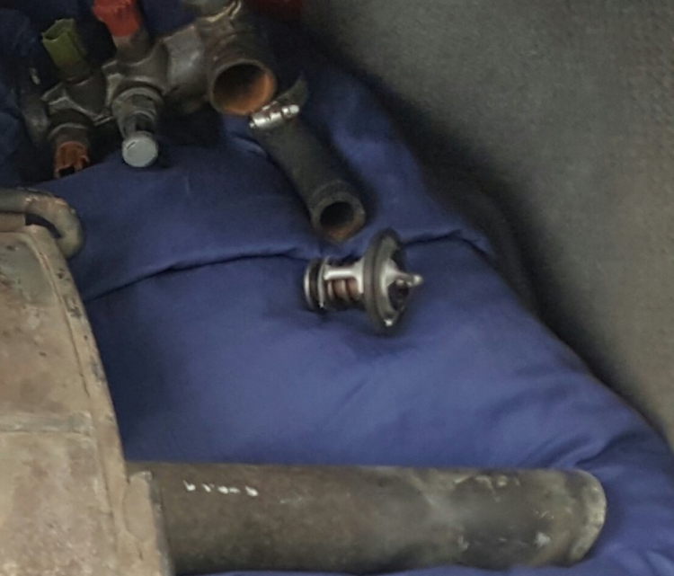 Camry: Trao đổi kinh nghiệm sửa chữa, phụ tùng Camry 8X 9X 0X (Đời 86 đến 2000) Camry: Trao đổi kinh nghiệm sửa chữa, phụ tùng Camry 8X 9X 0X (Đời 86 đến 2000)