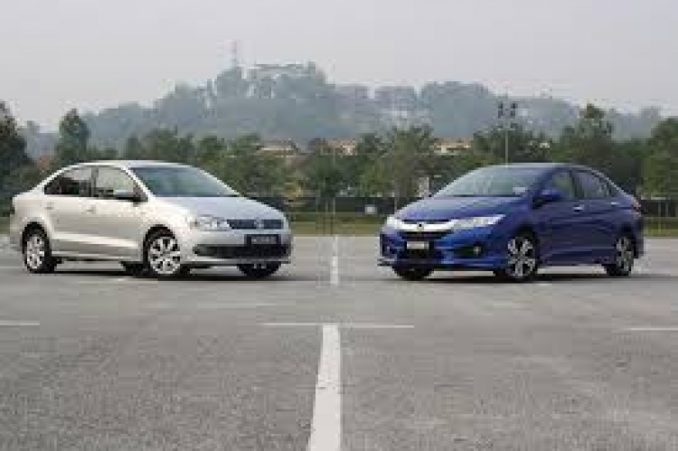 Nhờ các cụ so sánh giúp Honda City và Von-Quơ-Gen Polo sedan