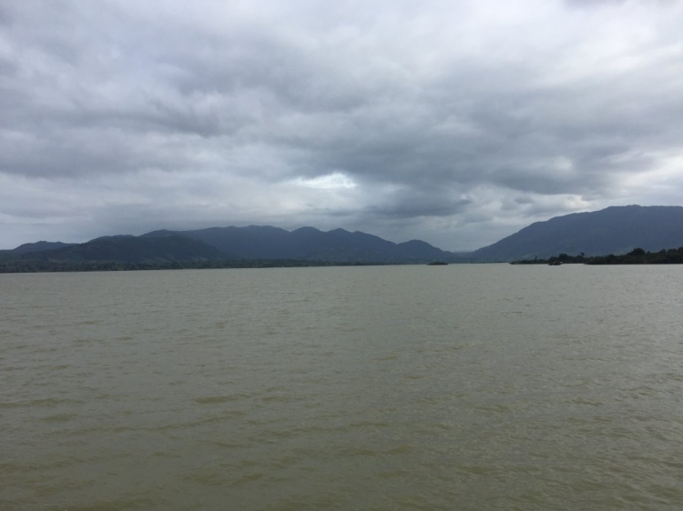 Về quê ăn Tết, lạc trôi Tây nguyên-Miền Trung Về quê ăn Tết, lạc trôi Tây nguyên-Miền Trung