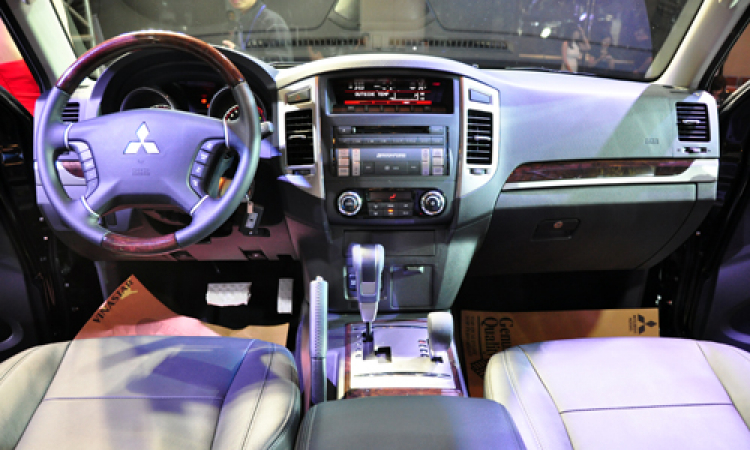 Xin mng tư vấn cho em xe 7 chỗ cho gia đình ạ. Xin mng tư vấn cho em xe 7 chỗ cho gia đình ạ.