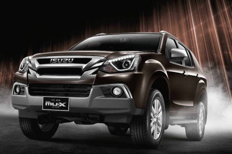 Isuzu MU-X facelift 2017 ra mắt tại Thái Lan