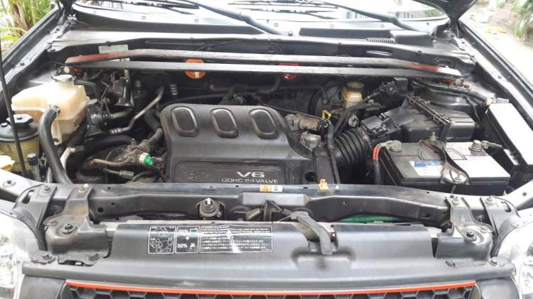 Strut bar Ford Escape Strut bar Ford Escape
