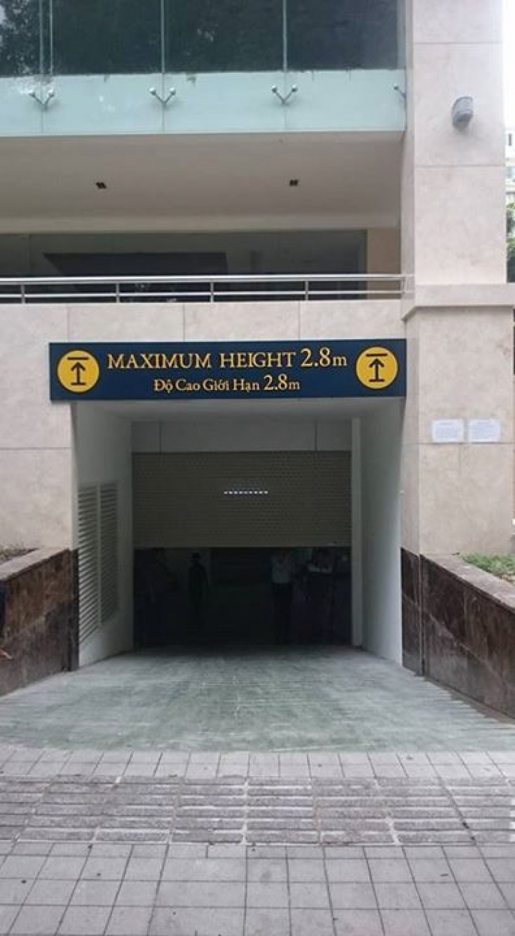 Quận 1 không thể tìm được chỗ đậu xe ! Quận 1 không thể tìm được chỗ đậu xe !
