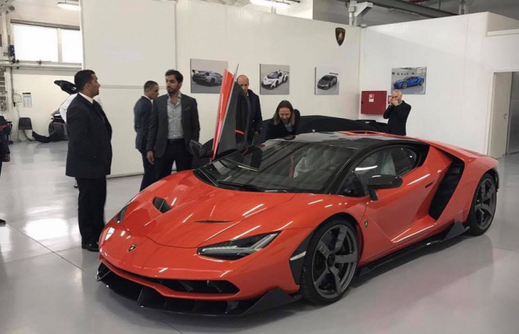 Hàng hiếm Lamborghini Centenario đầu tiên đến tay chủ nhân