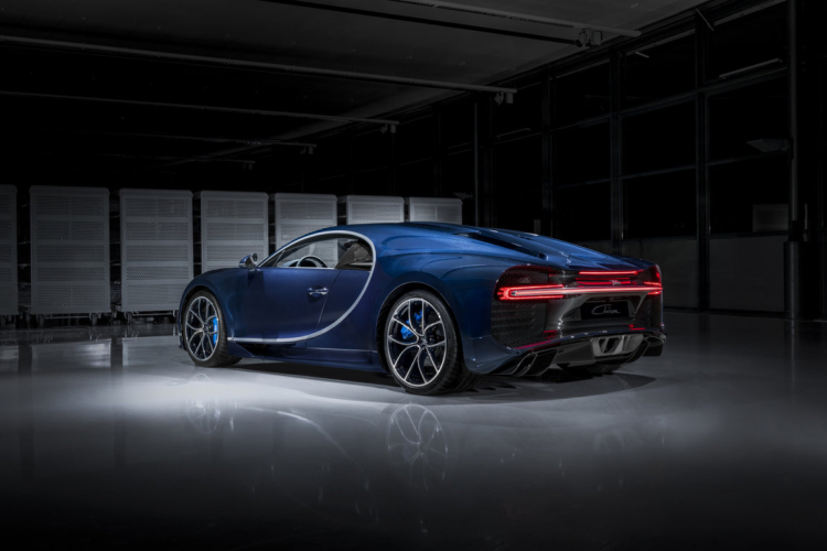 [GIMS 2017] Bugatti Chiron Bleu Royal đẹp lộng lẫy chờ ra mắt