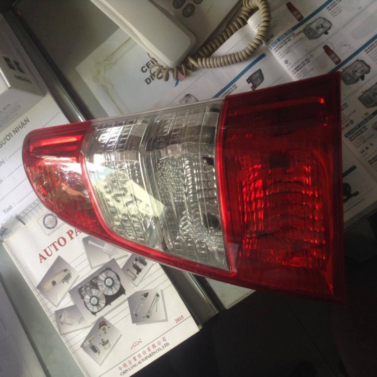 Phụ tùng xe Ford laser Phụ tùng xe Ford laser