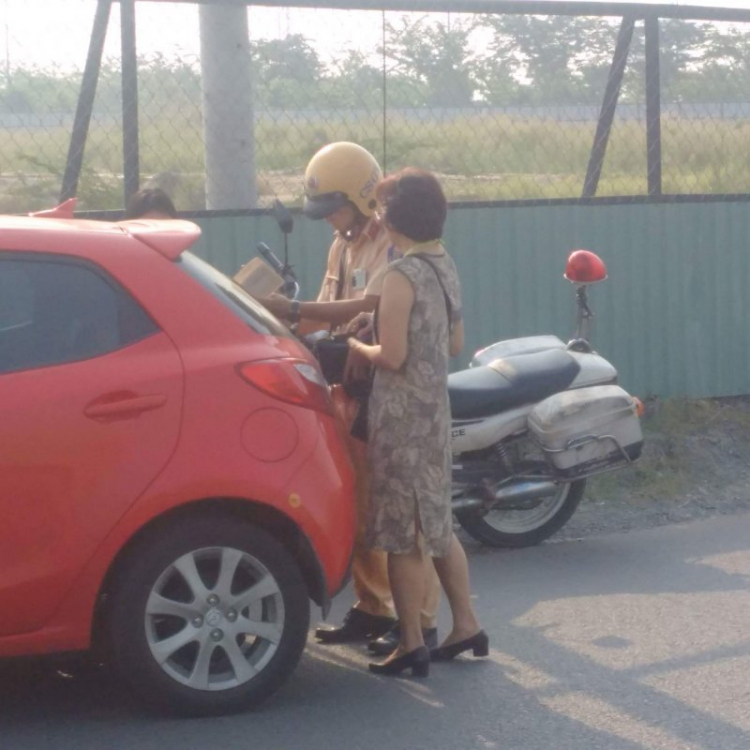 CSGT Quận 2 xử lý vi phạm có đúng luật!?