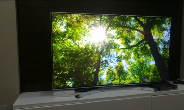 Tivi 65inch còn xót lại