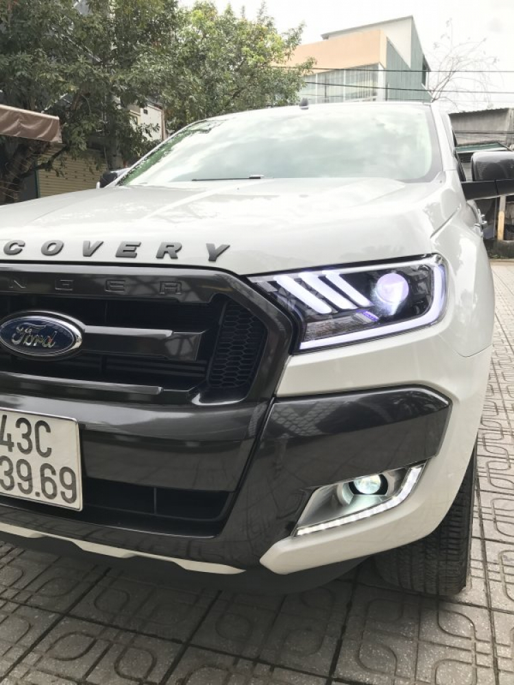 Ford Ranger XLS lên đồ Wildtrack. Các bác nhẹ tay!