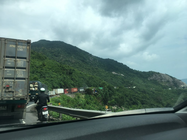 Chuyện số má đi đường đèo