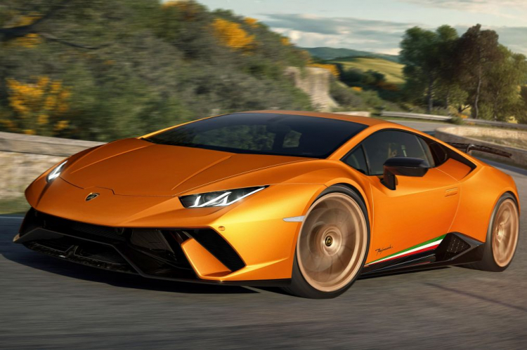 Lamborghini trình làng Huracan Performante mạnh 640 mã lực