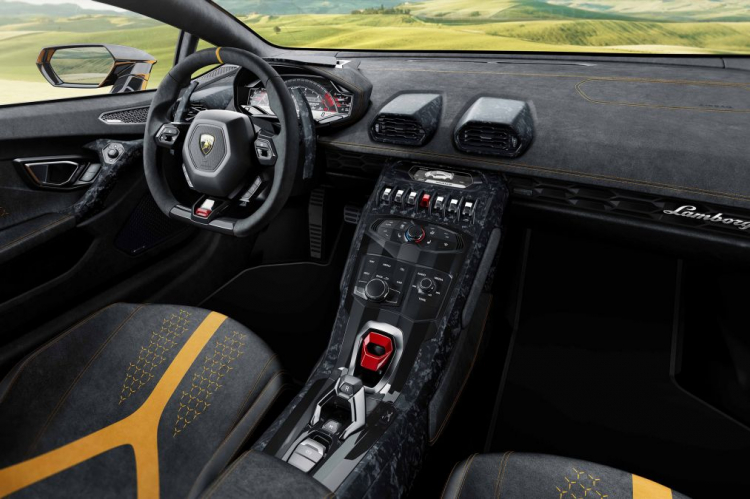 Lamborghini trình làng Huracan Performante mạnh 640 mã lực