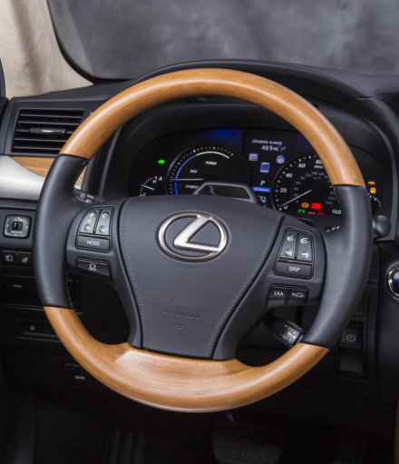 lexus-ls-600h-2013.jpg