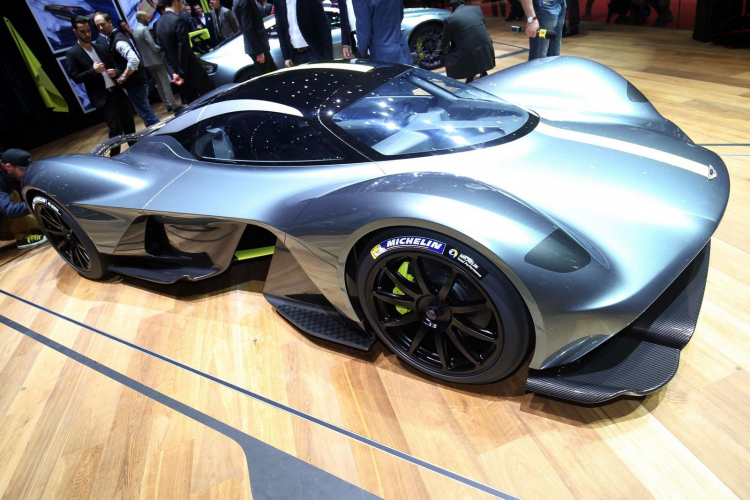 [GIMS2017] Aston Martin tung hàng khủng Valkyrie