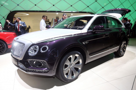 Bentley Bentayga Mulliner -1.jpg