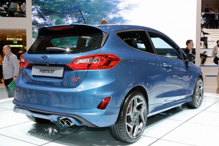 2018-ford-fiesta-st-goes-live-in-geneva-has-it-got-enough-cylinders_1.jpg