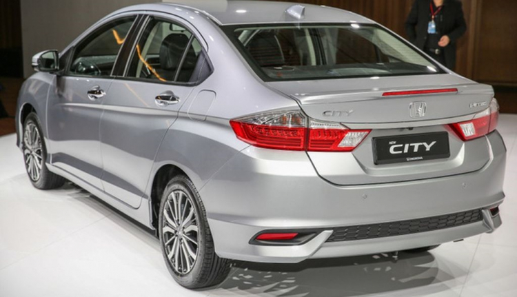 Honda City 2017 "cháy hàng" ở Malaysia