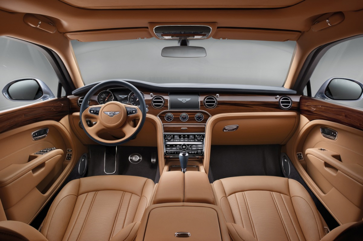 Bentley Mulsanne 2017 đầu tiên xuất hiện tại Việt Nam