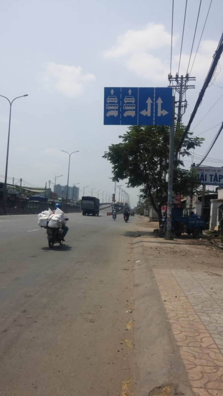 Thật tàn nhẫn khi lợi dụng sự thiếu hiểu biết luật GTĐB. Thật tàn nhẫn khi lợi dụng sự thiếu hiểu biết luật GTĐB.
