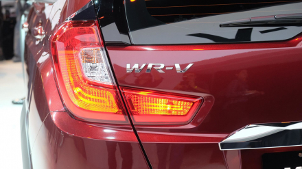 honda-wr-v-2017  7.jpg