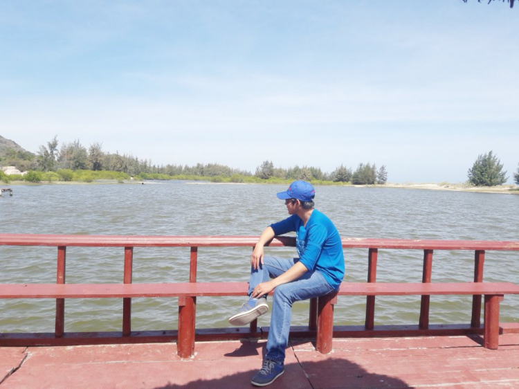 Bãi tắm giá cả phải chăng ở Hồ Cốc. Bãi tắm giá cả phải chăng ở Hồ Cốc.