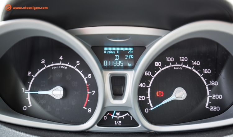 So sánh chi tiết Chevrolet Trax giá 769 triệu và Ford EcoSport giá 664 triệu So sánh chi tiết Chevrolet Trax giá 769 triệu và Ford EcoSport giá 664 triệu