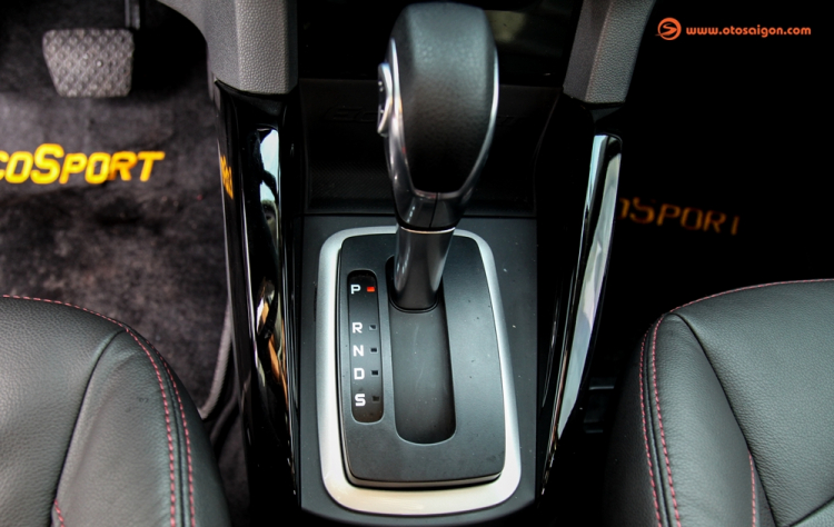So sánh chi tiết Chevrolet Trax giá 769 triệu và Ford EcoSport giá 664 triệu So sánh chi tiết Chevrolet Trax giá 769 triệu và Ford EcoSport giá 664 triệu