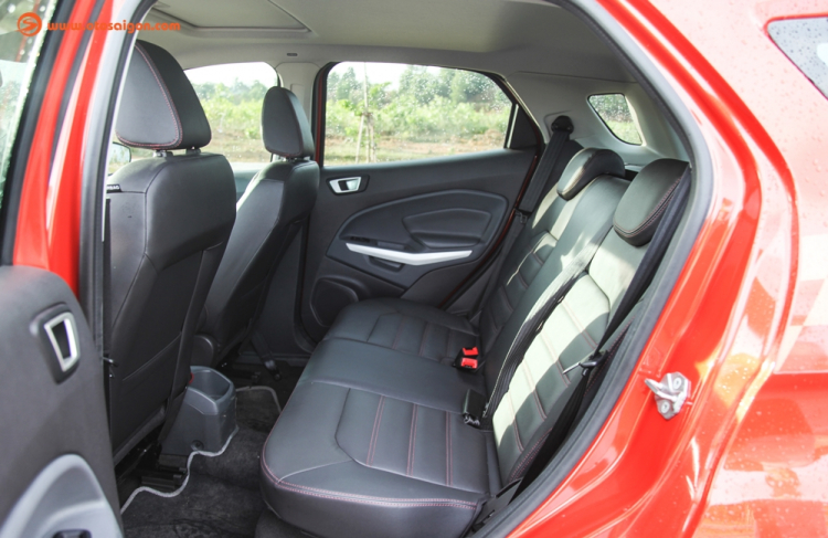 So sánh chi tiết Chevrolet Trax giá 769 triệu và Ford EcoSport giá 664 triệu So sánh chi tiết Chevrolet Trax giá 769 triệu và Ford EcoSport giá 664 triệu