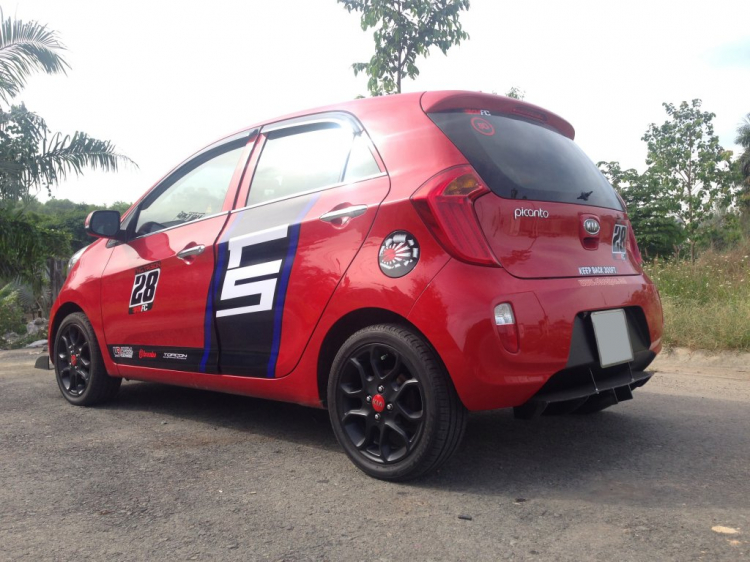 Picanto "Màu Mè"