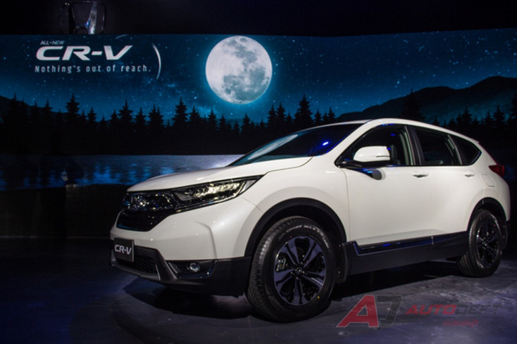 Honda CR-V 7 chỗ - 2 giàn lạnh chính thức trình làng