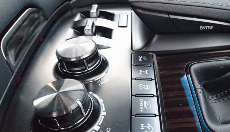Lexus ra mắt LX450d động cơ dầu diesel