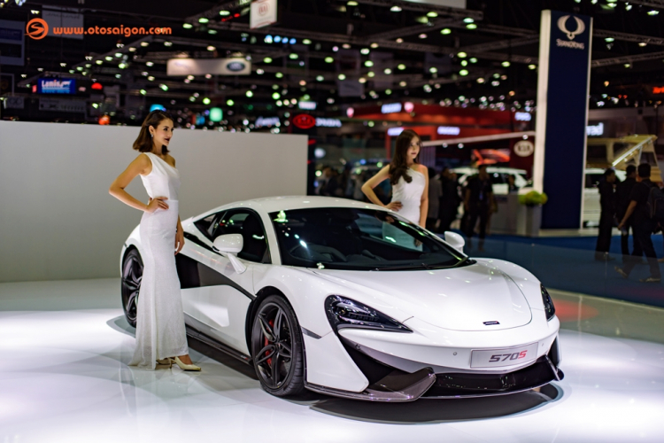 [BIMS2017] McLaren bất ngờ ra mắt siêu xe 720S tại Thái Lan