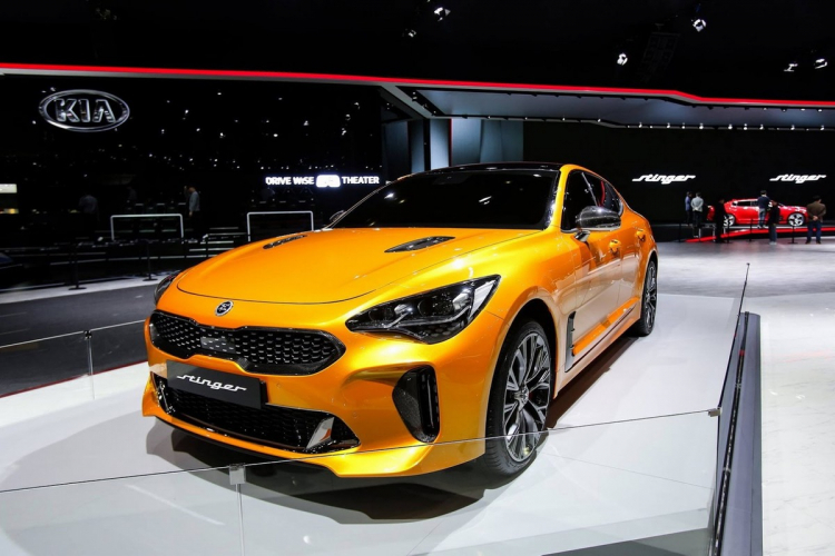 Chiếc Stinger không dùng logo "KIA" tại Hàn Quốc