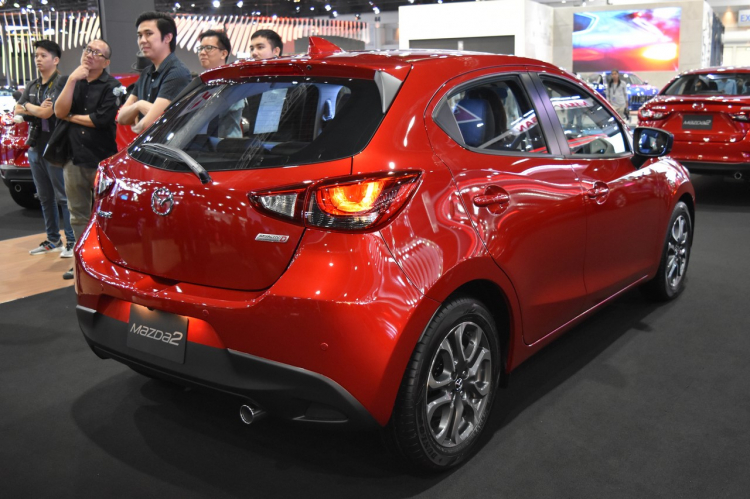 Mazda2 phiên bản cải tiến đã đến Thái Lan