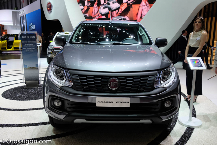 Lần đầu tiên đi xem Triễn Lãm Ô Tô Quốc Tế Geneva 2017 Lần đầu tiên đi xem Triễn Lãm Ô Tô Quốc Tế Geneva 2017