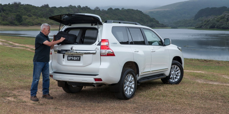 Toyota Prado bản đặc biệt Altitude ra mắt ở Úc